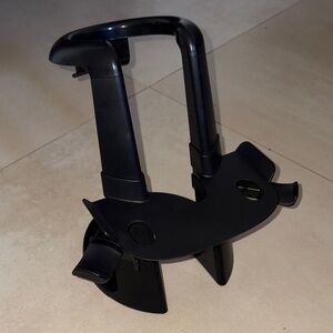 Vr Headset Holder Stand designed for Oculus Rift